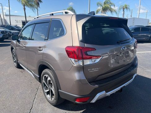 Used 2024 Subaru Forester Touring AWD/4WD image 5