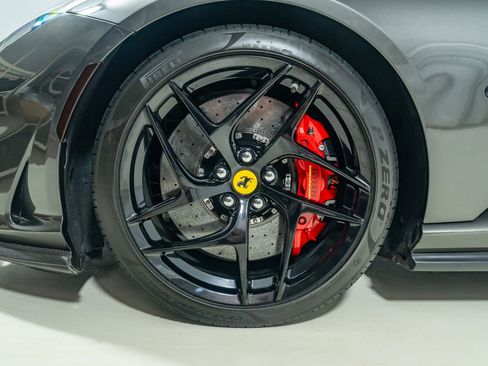 Certified 2019 Ferrari 812 Superfast RWD image 12
