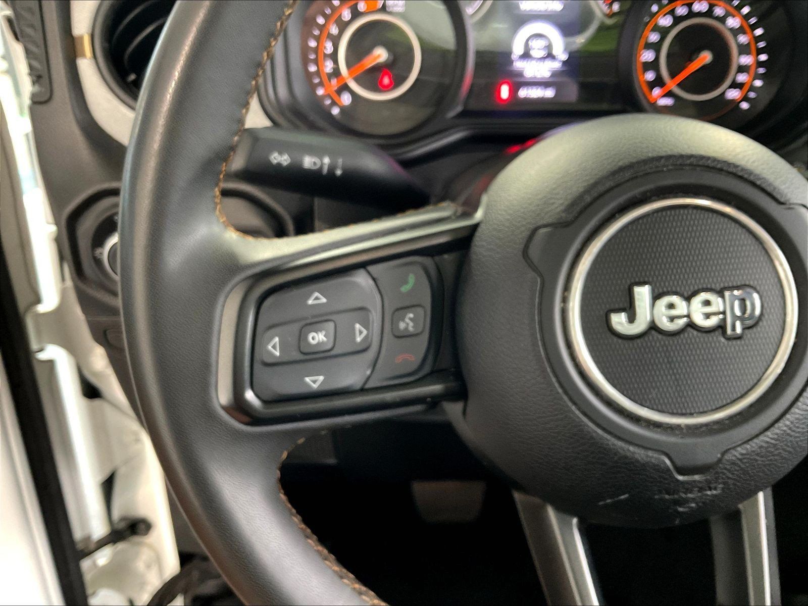 Used 2024 Jeep Wrangler Unlimited Sport AWD/4WD image 11