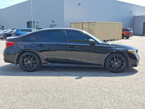 Used 2023 Honda Civic Sport image 7
