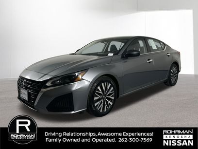 Used 2024 Nissan Altima 2.5 SV