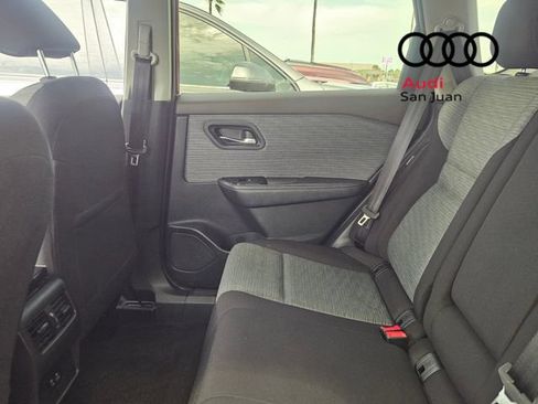 Used 2023 Nissan Rogue SV FWD image 11