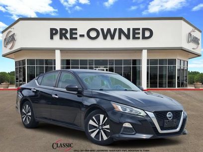 Used 2021 Nissan Altima 2.5 SV