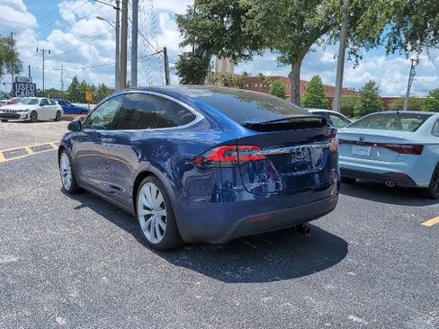Used 2016 Tesla Model X Performance AWD/4WD image 4