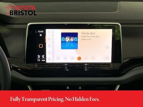 Used 2024 Volkswagen Atlas Peak Edition SEL AWD/4WD image 15