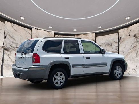 Used 2005 Isuzu Ascender S RWD image 11