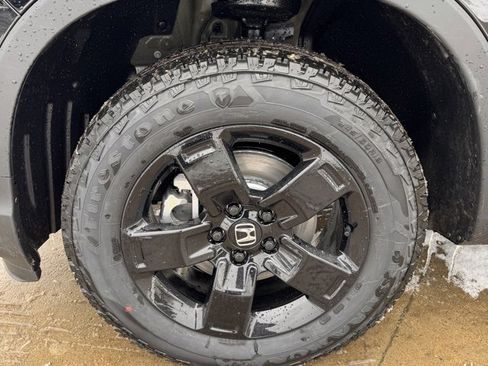 New 2026 Honda Ridgeline Black Edition image 9