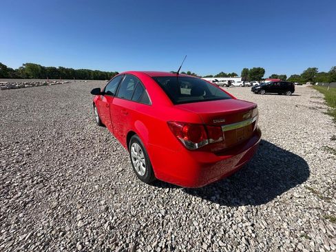 Used 2014 Chevrolet Cruze LS FWD image 5
