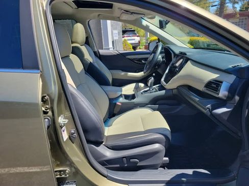 Used 2020 Subaru Outback Limited AWD/4WD image 31