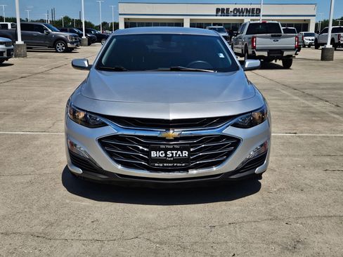 Used 2022 Chevrolet Malibu LT FWD image 9