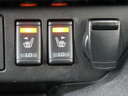 Used 2023 Nissan Leaf SV Plus image 28