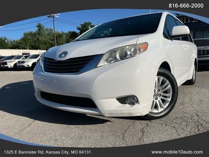 Used 2013 Toyota Sienna XLE