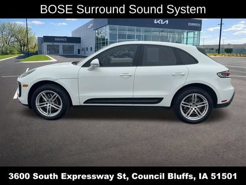 Used 2022 Porsche Macan AWD/4WD image 7