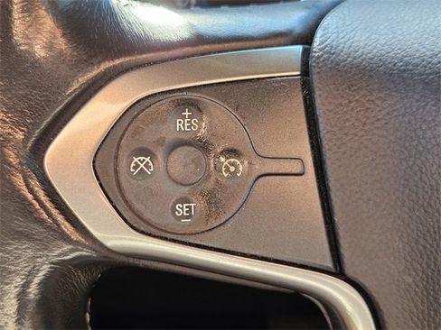 Used 2018 Chevrolet Silverado 1500 LTZ Z71 image 23