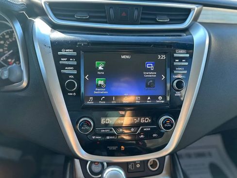 Used 2018 Nissan Murano SV image 41