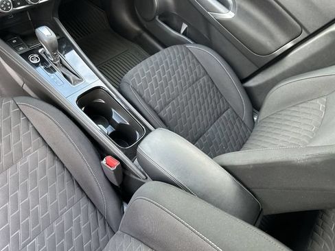 Used 2023 Nissan Kicks SV FWD image 21