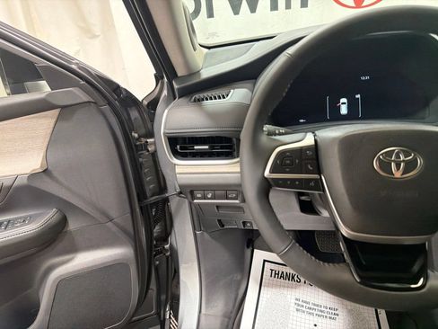 New 2026 Toyota Grand Highlander AWD image 27