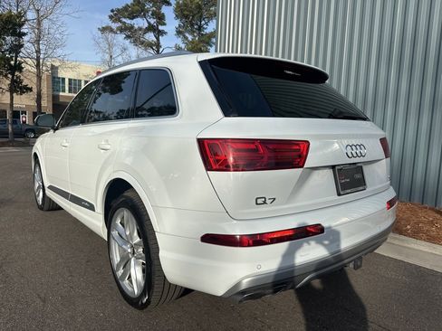 Used 2018 Audi Q7 3.0T Prestige image 3