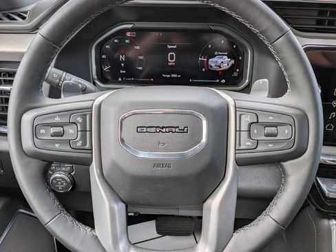 New 2026 GMC Sierra 1500 Denali w/ Technology Package AWD/4WD image 17