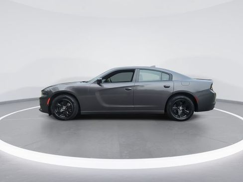 Used 2023 Dodge Charger SXT RWD image 5