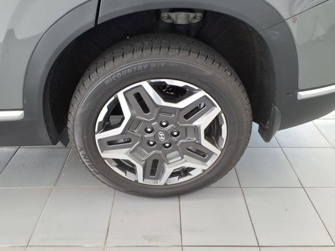 Used 2021 Hyundai Santa Fe Limited AWD/4WD image 16
