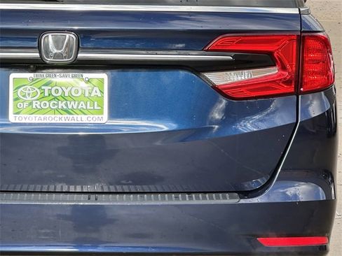 Used 2022 Honda Odyssey EX image 6