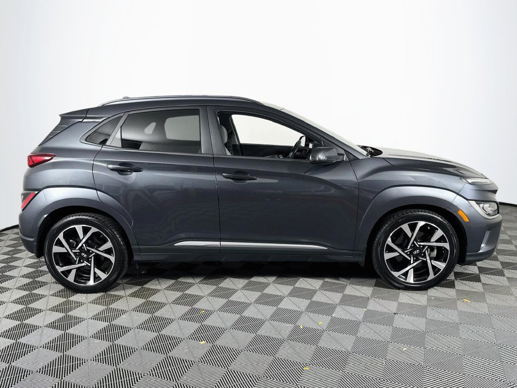 Used 2022 Hyundai Kona Limited AWD/4WD image 8