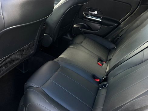 Certified 2022 Mercedes-Benz GLA 250 image 13