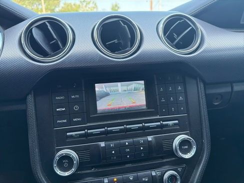 Used 2016 Ford Mustang Coupe RWD image 14