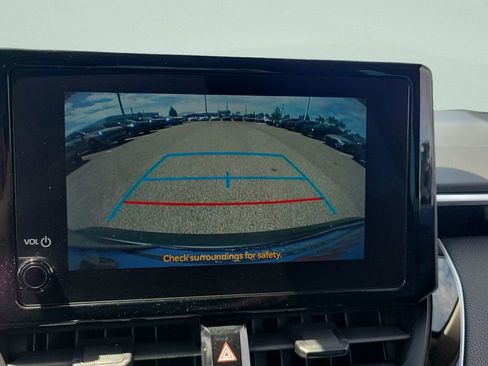 Used 2023 Toyota Corolla LE FWD image 16