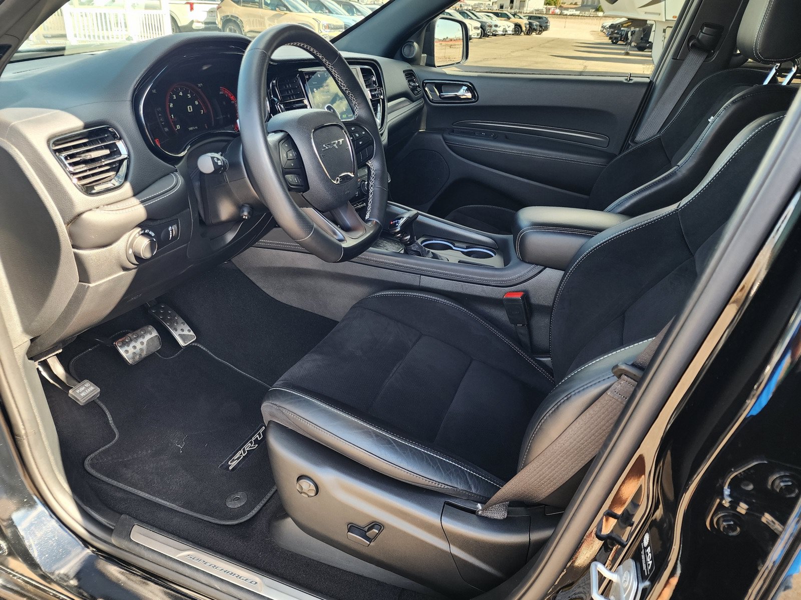 Used 2025 Dodge Durango SRT Hellcat w/ Trailer Tow Group IV AWD/4WD image 17