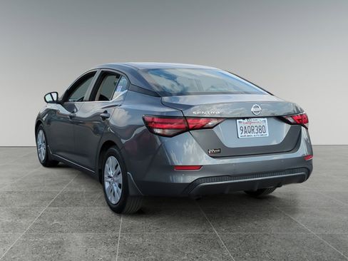 Used 2022 Nissan Sentra S image 3