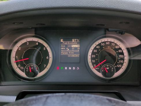 Used 2018 RAM 1500 Express w/ Express Value Package AWD/4WD image 25