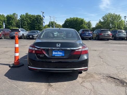 Used 2016 Honda Accord EX-L image 5