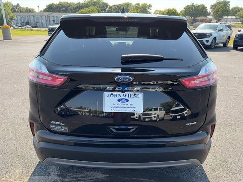 Used 2024 Ford Edge SEL w/ Convenience Package AWD/4WD image 4