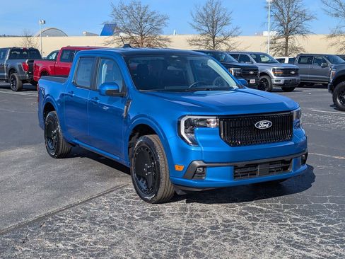 New 2026 Ford Maverick Lobo AWD/4WD image 3