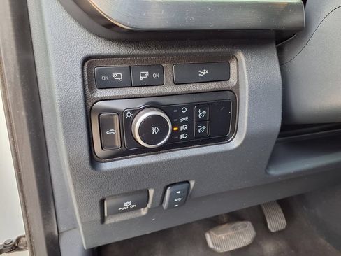 Certified 2024 Ford F350 Lariat w/ Lariat Ultimate Package AWD/4WD image 23