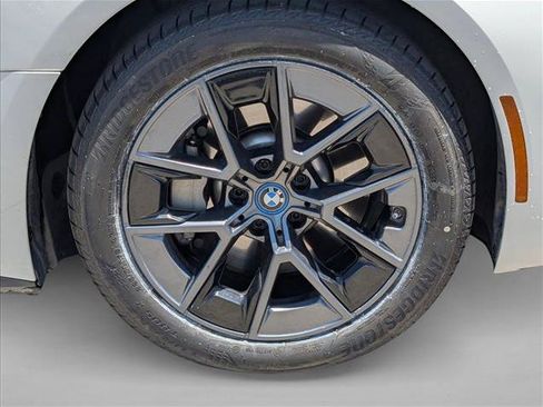 Certified 2023 BMW i4 eDrive40 w/ Premium Package RWD image 10