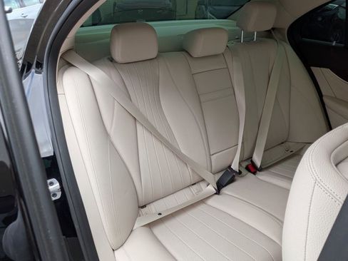 Used 2019 Mercedes-Benz E 300 image 20