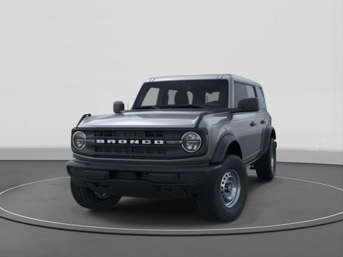 New 2025 Ford Bronco 4-Door image 2