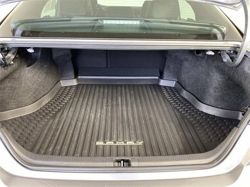 Used 2026 Toyota Camry XSE image 8