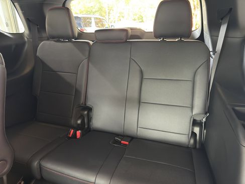 New 2026 Chevrolet Traverse RS w/ LPO, Floor Liner Package image 23