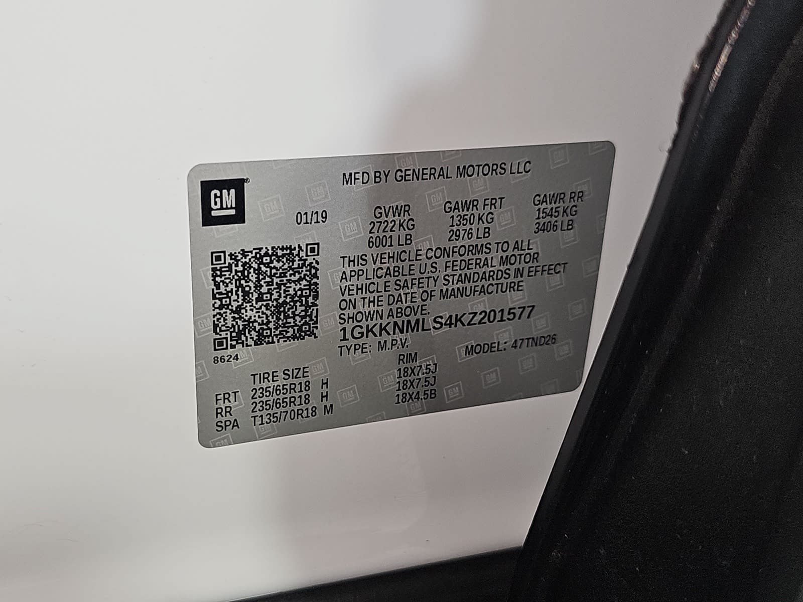 Used 2019 GMC Acadia SLT w/ LPO, Cargo Package FWD image 32