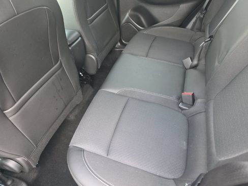 Used 2025 Buick Encore GX Preferred FWD image 11