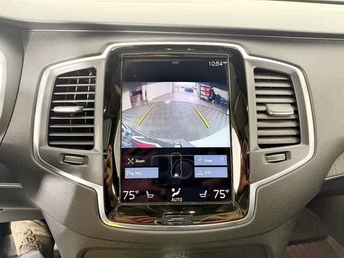 Used 2020 Volvo XC90 T6 Momentum w/ Protection Package Premier image 68