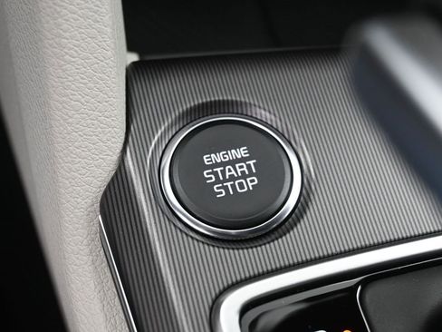 Certified 2026 Kia Sportage EX image 25