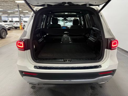 Used 2021 Mercedes-Benz GLB 250 4MATIC image 22