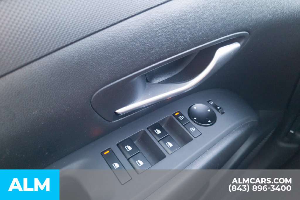 Used 2025 Hyundai Tucson SEL FWD image 14