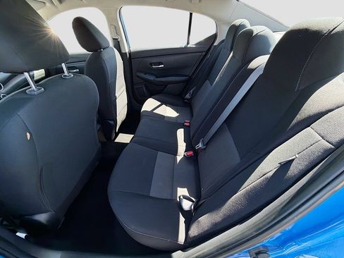 Used 2023 Nissan Sentra SV FWD image 22