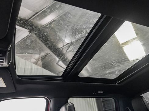 Used 2019 Ford F250 Platinum w/ Platinum Ultimate Package image 24